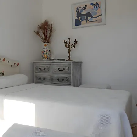 Bed & Breakfast De La Et Baldaquin