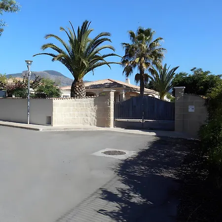 De La Et Baldaquin Couette-café 3*