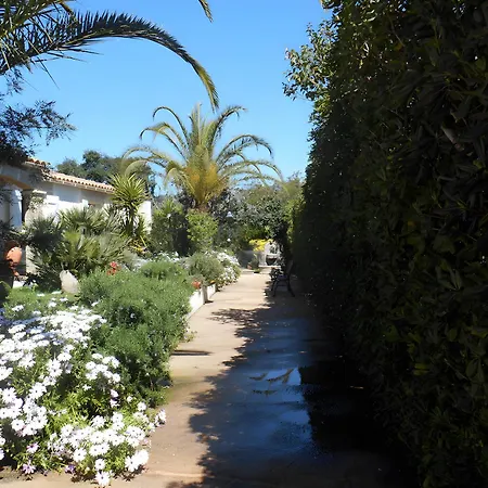 De La Et Baldaquin 3* Sarrola-Carcopino