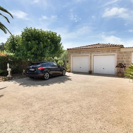 De La Et Baldaquin Bed & Breakfast 3*